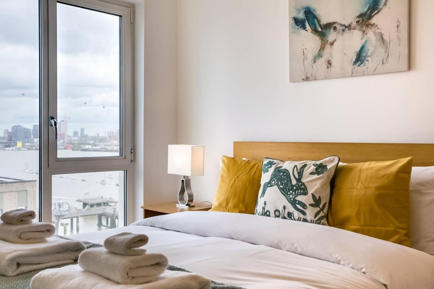 Guestready - Comfort By The Thames, W/ Balcony ロンドン エクステリア 写真